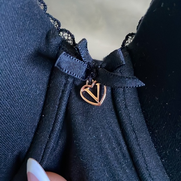 Body by Victoria bra - Picture 2 of 3